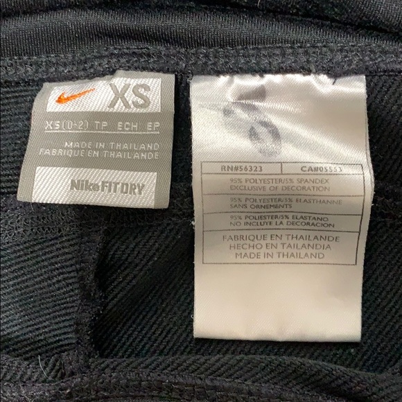 Nike Crop/Capri Pants - Picture 5 of 7